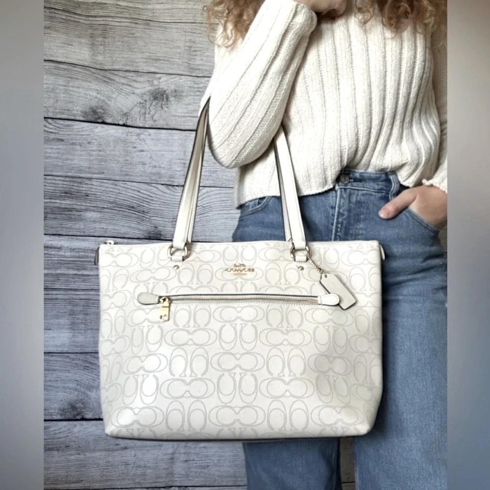 Coach Gallery Tote Bag